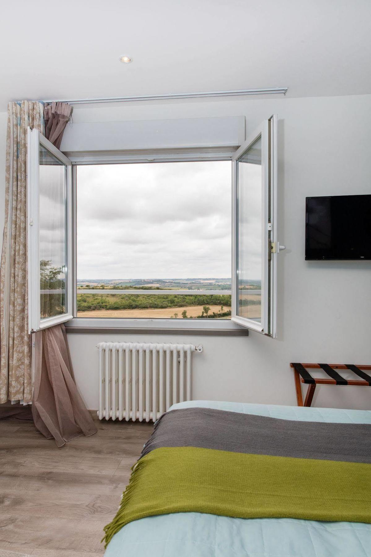 Auberge Du Poids Public Logis Hotel Saint-Félix-Lauragais Kültér fotó