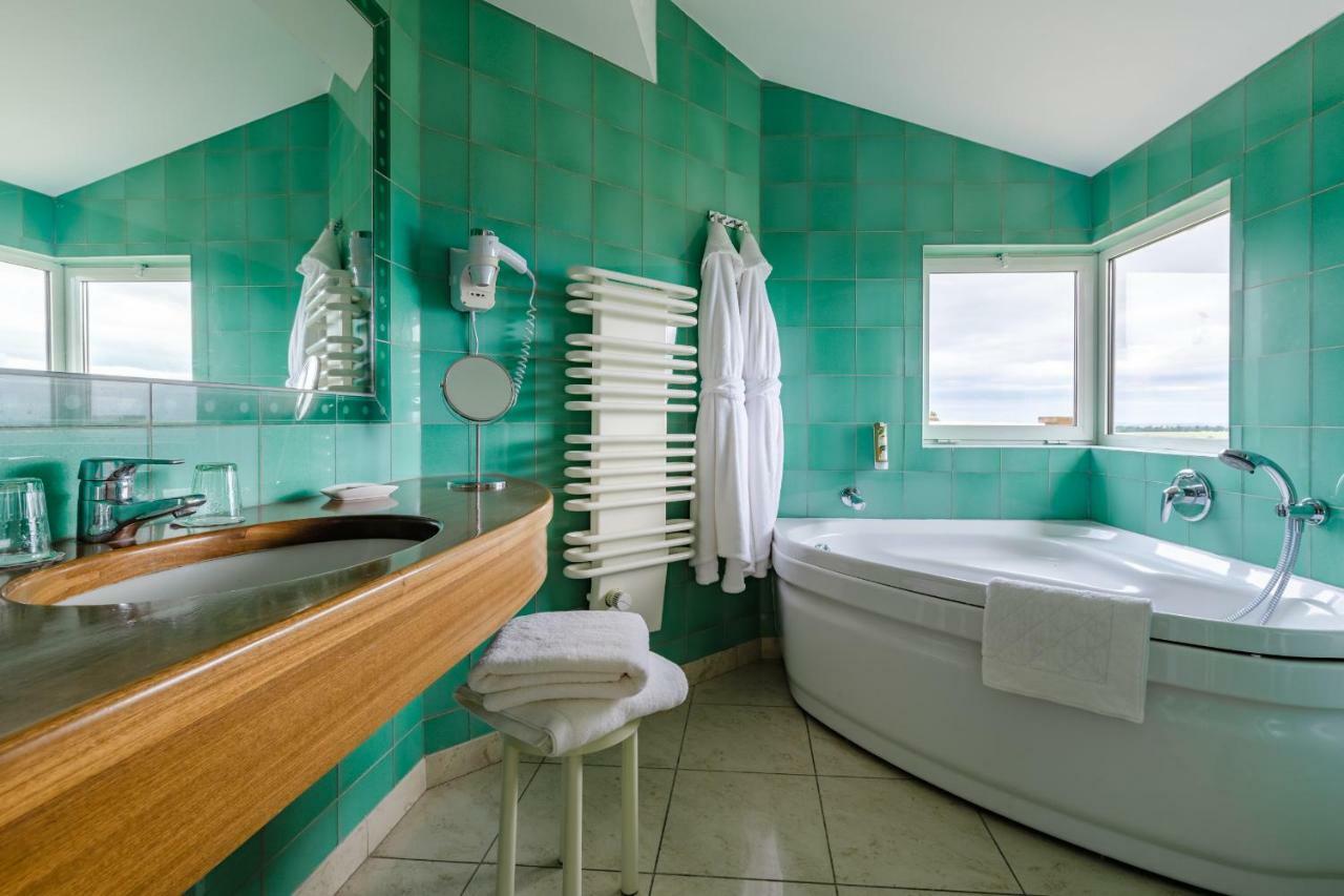 Auberge Du Poids Public Logis Hotel Saint-Félix-Lauragais Kültér fotó